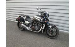 YAMAHA V-MAX 1700