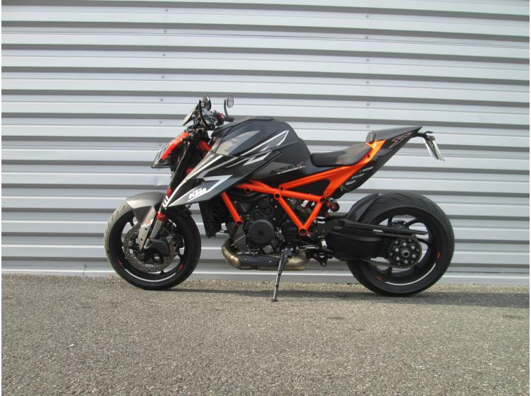 KTM 1290 SUPER DUKE RR