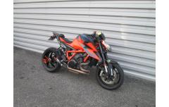 KTM 1290 SUPER DUKE R