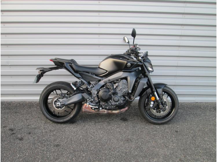 YAMAHA MT-09  Y-AMT